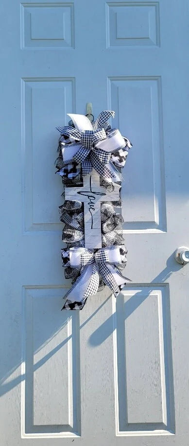 Religious Swag/Wreath ~ LOVE