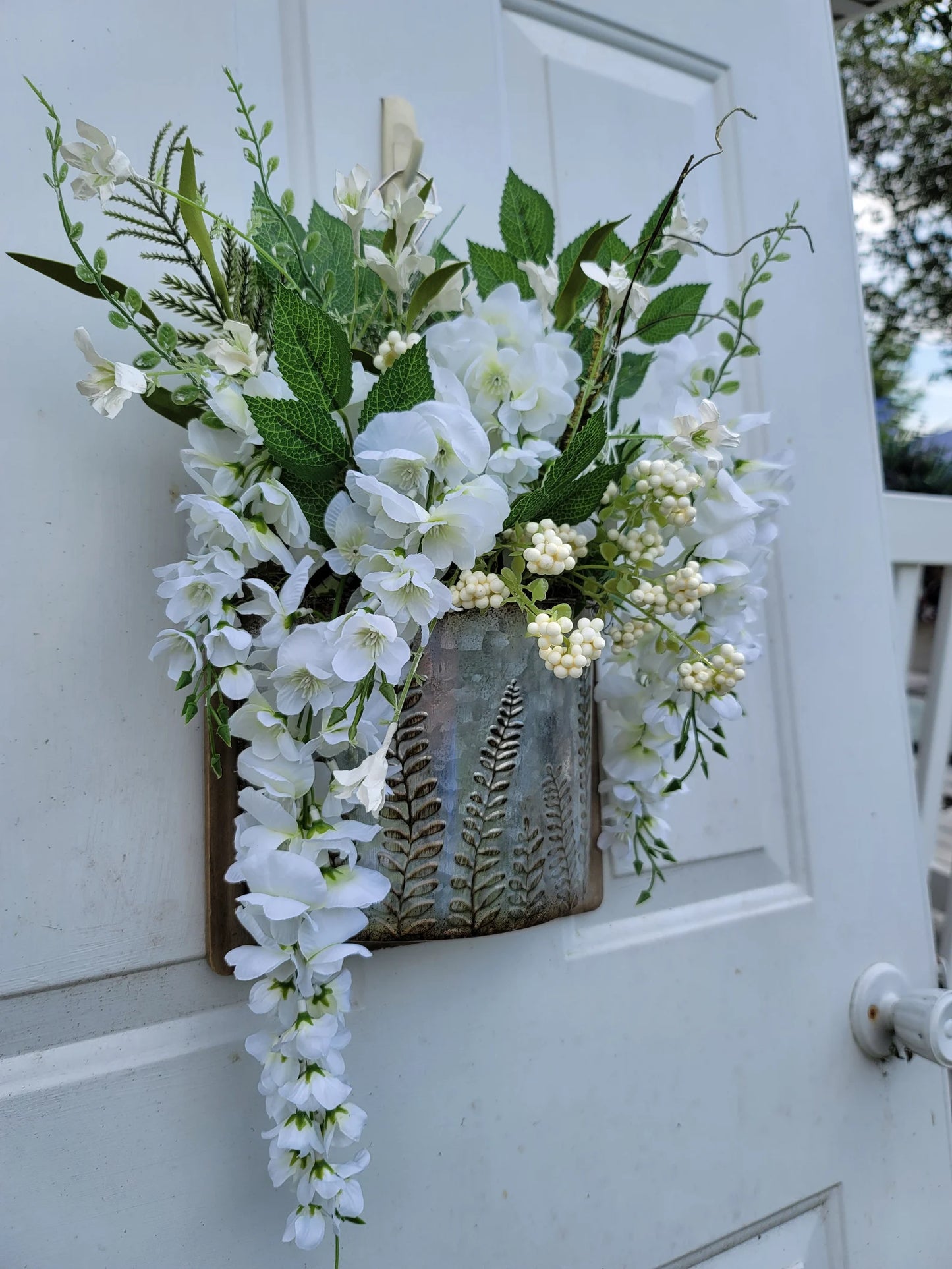 Farm house country flower design