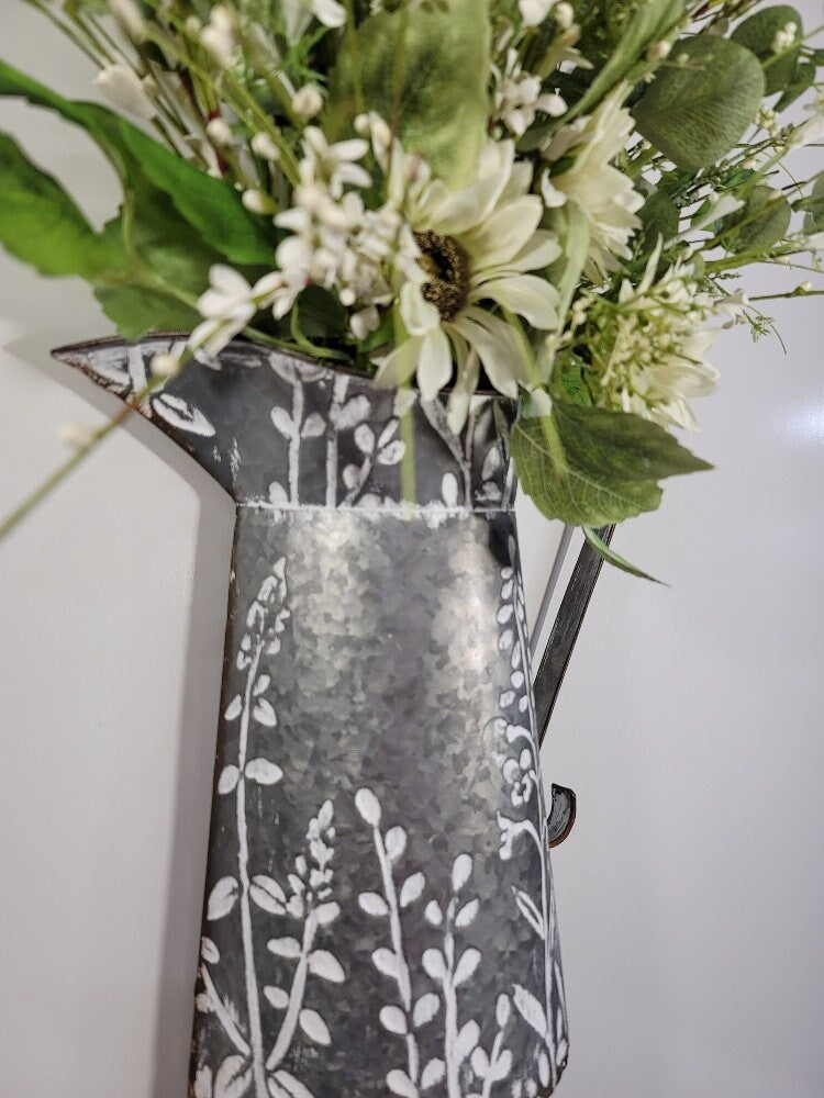 White Sunflower floral