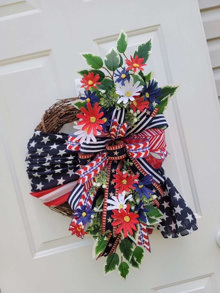 Patriotic Wreath ~ USA Home Décor