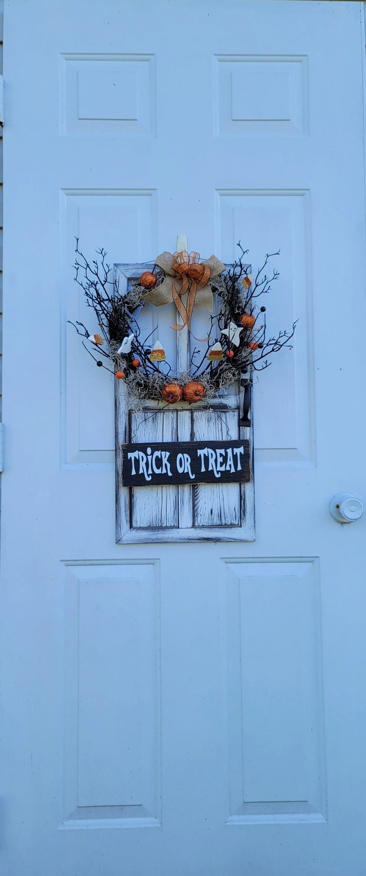 Halloween home décor ~ Trick or Treat