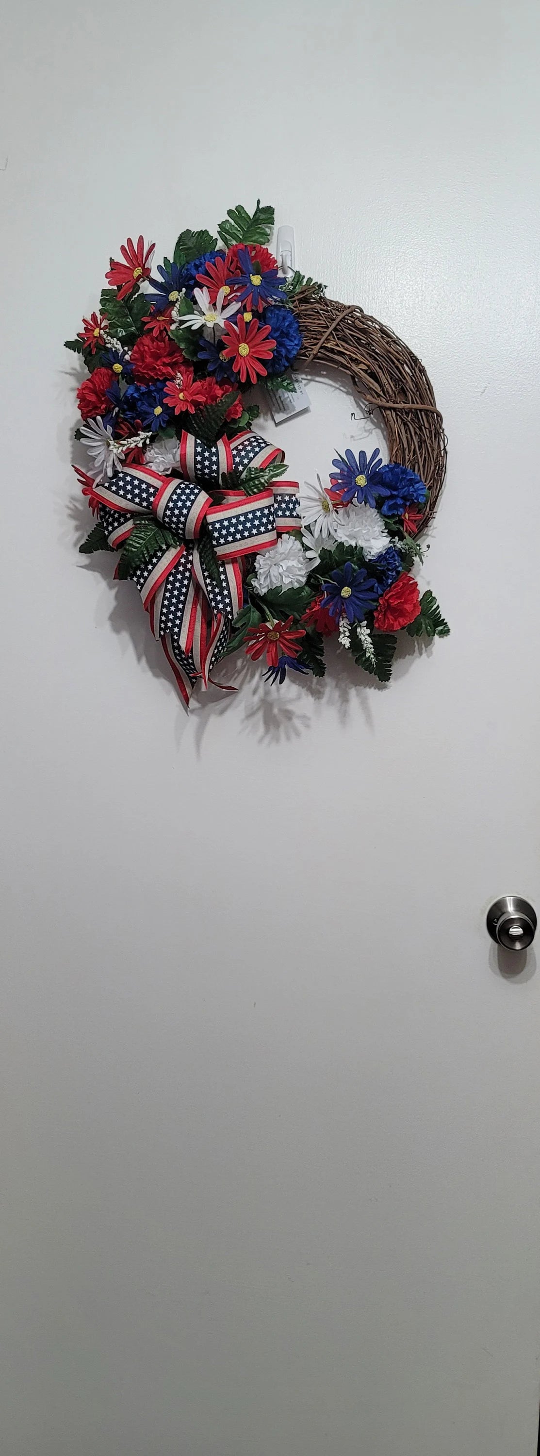 Patriotic Welcome Wreath ~ USA